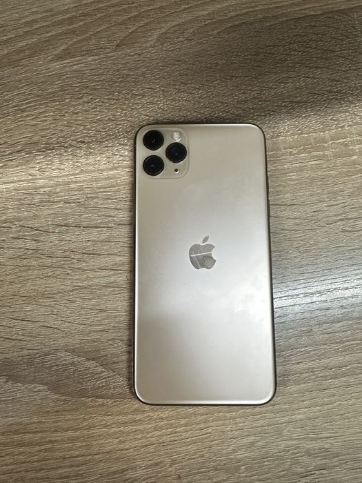Продам Iphone 11 Pro Max