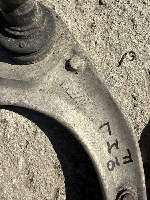 Шенкели носачи главини bmw m5 f10 m6 f06 бмв м5 ф10 м6 окачване носачи