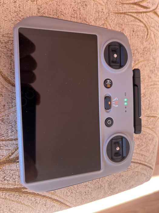 Pachet Drona dji neo 2 in cutie + telecomanda dji rc2