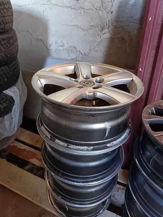 продам литые диски R16