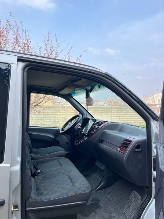 Мерседес Вито минивэн