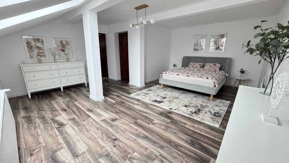 Proprietar vand vila Bucurestii Noi, 7 camere, P+M