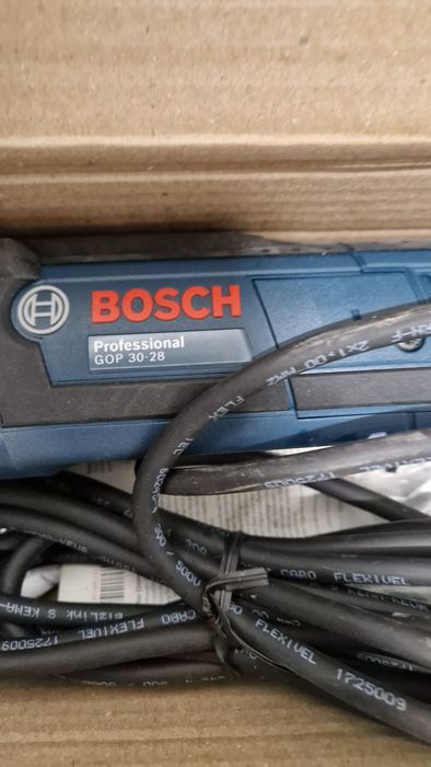 Multifuncțională Bosch GOP 30-28 electrică nou
