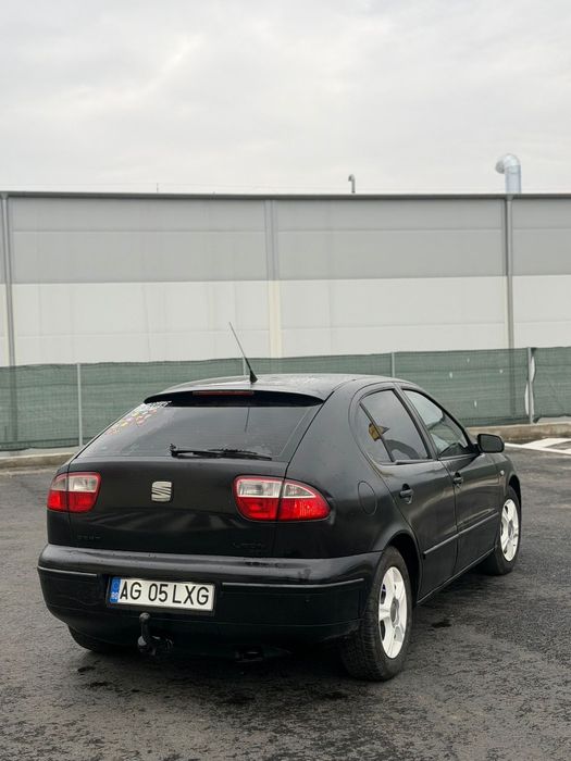 Seat Leon motor 1/8 mașina se prezintă bine!