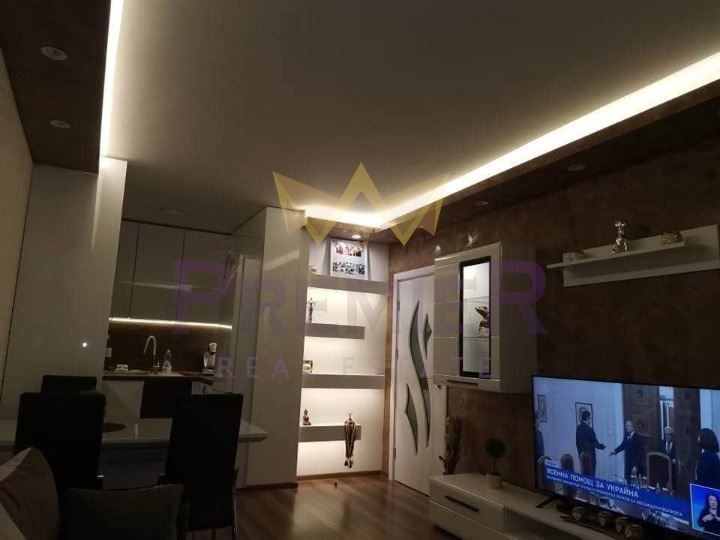 Дава се под наем Двустаен апартамент в Варна, Кайсиева градина - 60 кв.м за 510 € - Снимка #4