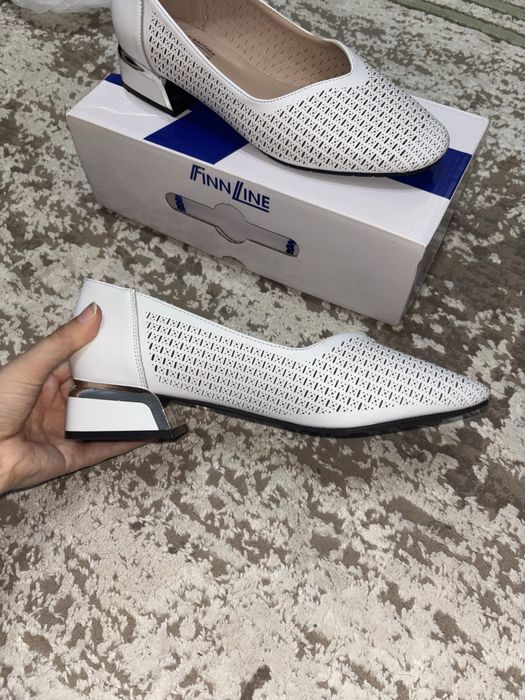 Туфли,новые,удобные,белые