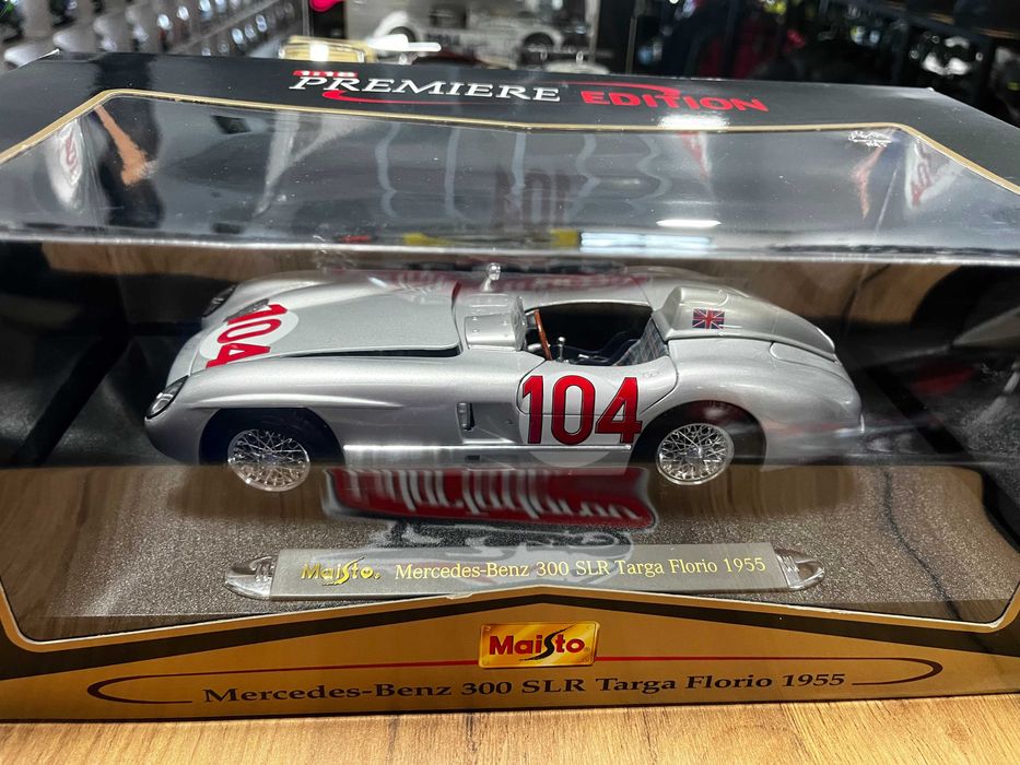 Колекционерки модел метална количка MAISTO MERCEDES 300 SLR  1:18