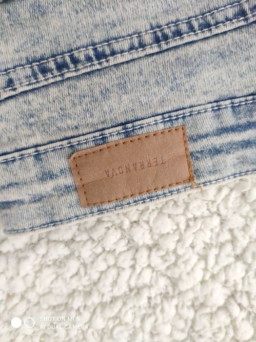 Еластични и леки дънки Terranova в два цвята