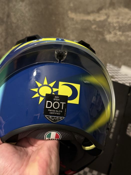 Продава каска AGV PistaGP RR SoleLuna