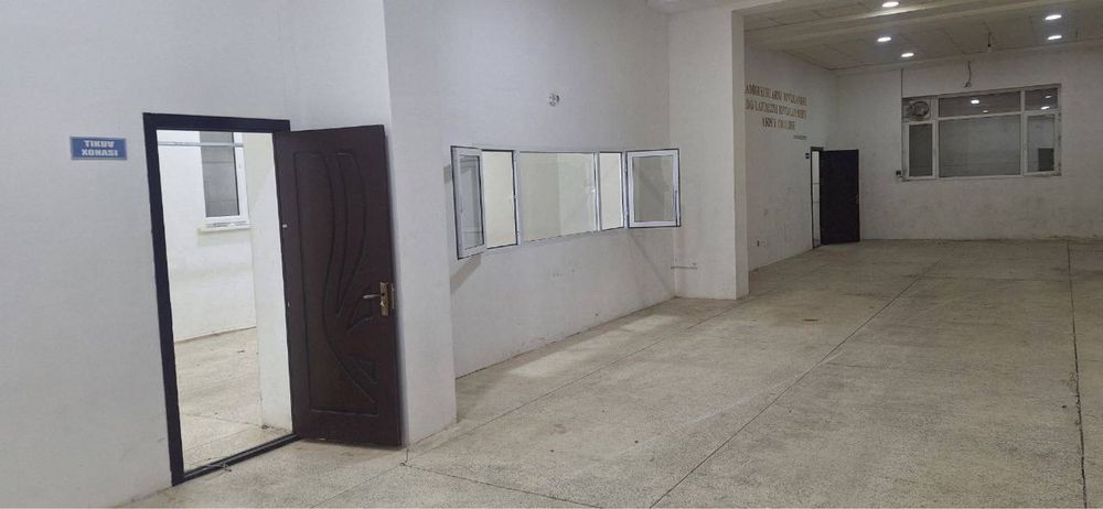 Ижарачилари бор нотурар жой / Продается нежилое помещение с арендатора