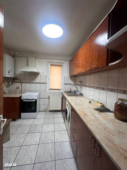 De vanzare apartament cu 2 camere si balcon, 50mp, Pret 44900euro