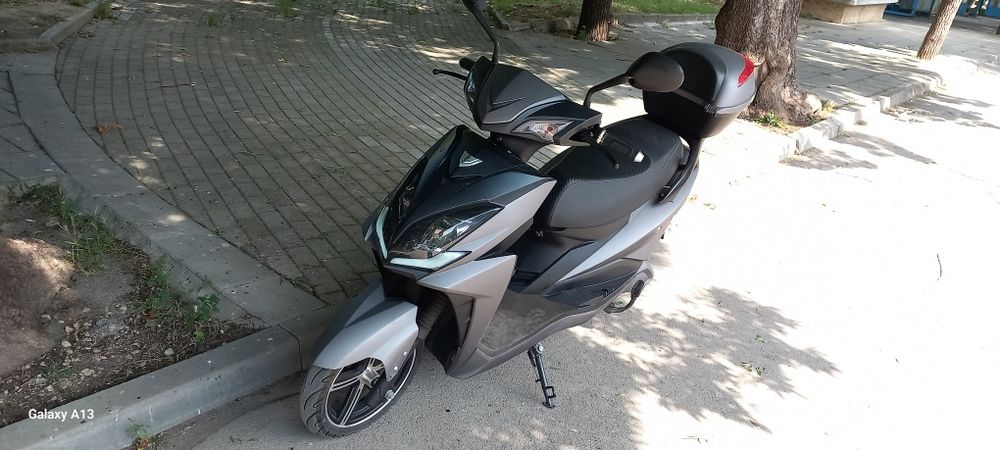 Електрически скутер 72v 3000w