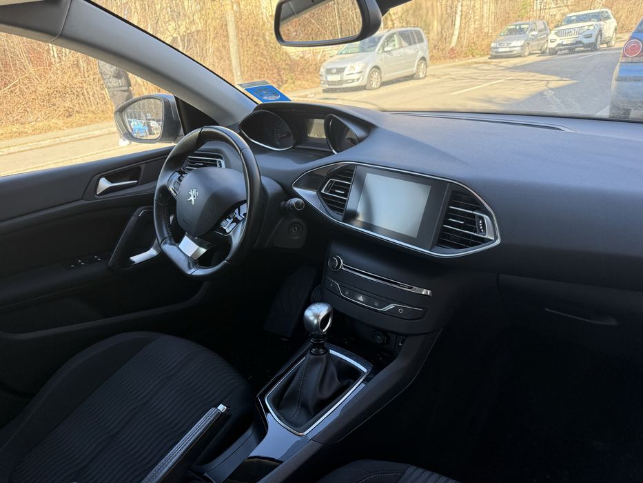 Peugeot 308 2013