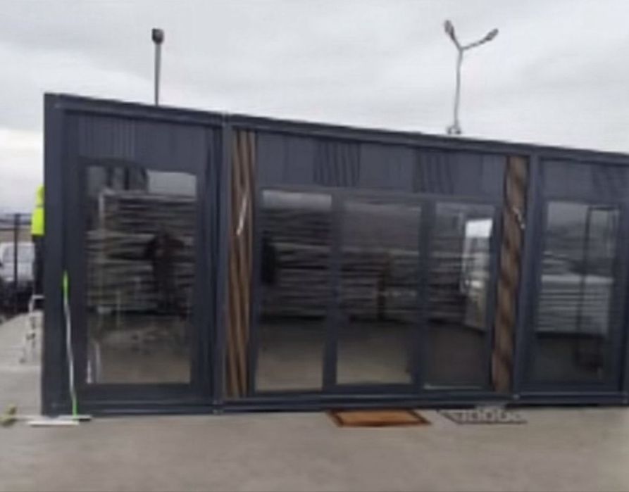 Container modular