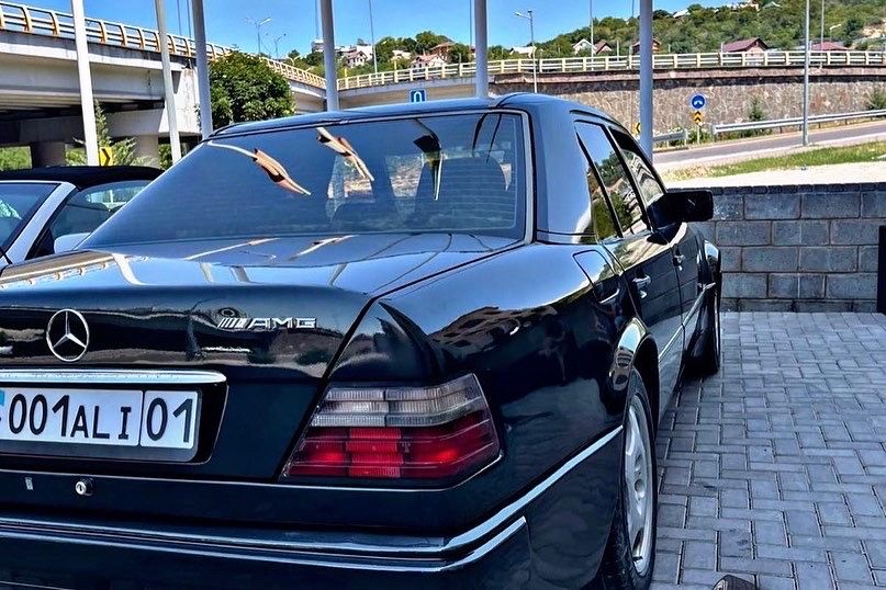 Бампер Mercedes W124 | AMG | E500 | Тюнинг обвес | ABS