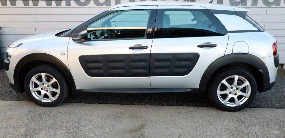 Citroen C4 Cactus НА ЧАСТИ