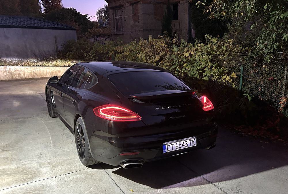 PORSCHE Panamera 4, Face , 3.6 ,Sport chrono.