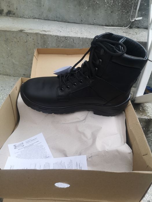 Полицейски кубинки