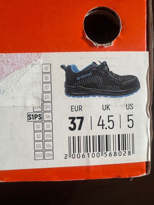 Работни обувки нови