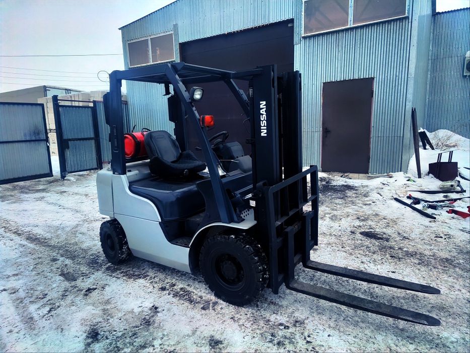 Продам вилочный погрузчик. Кара