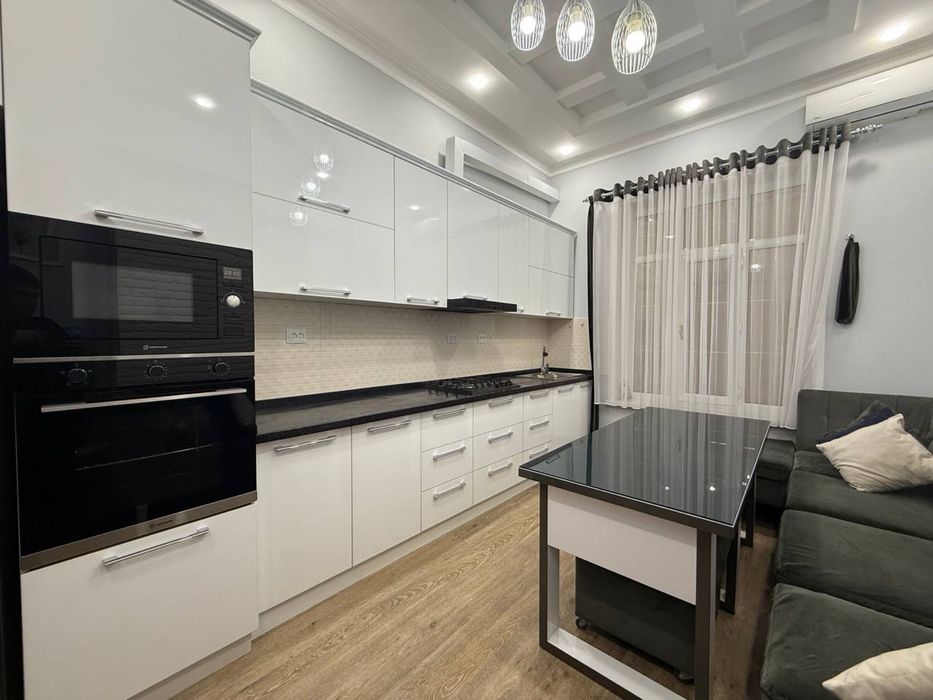 Сдается в аренду ЕВРО ДОМ , ул Конституция