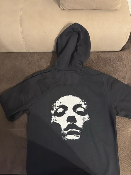 Суитшърт с качулка