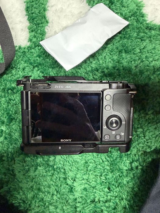 Pachet Sony ZV-E10 kit