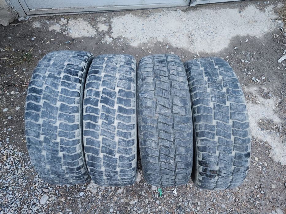 Продам всесесознную резину