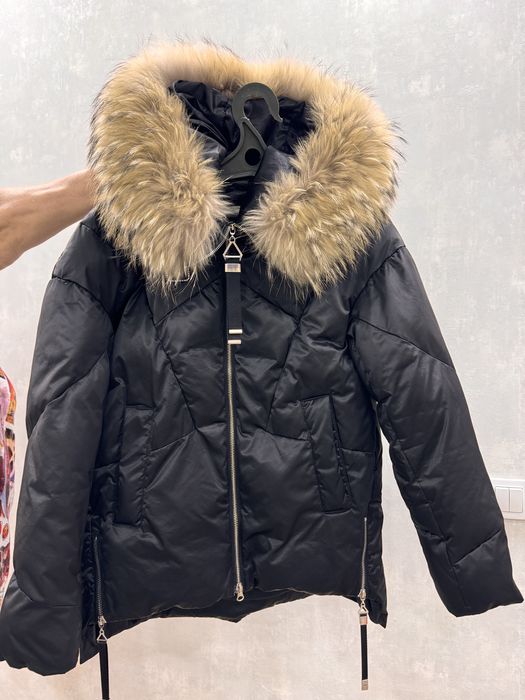 Продам куртку зима.