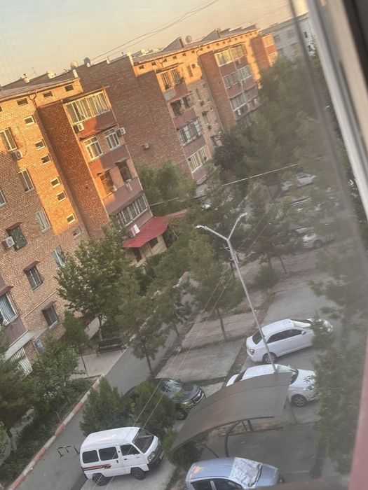 Продаётся  Банковская 3 комнатная квартира