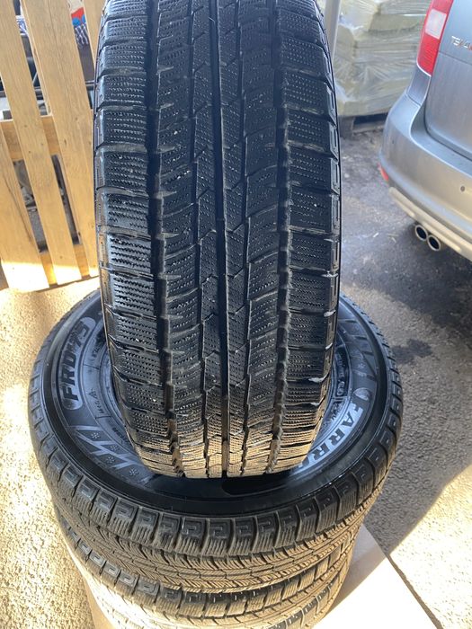 Продам шины 235/65/16 С