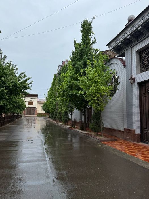 Ипакчилик элитная махалля продается дом по срочной цене