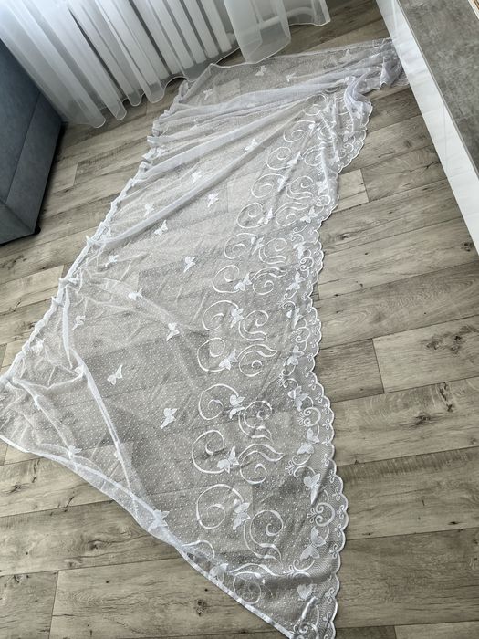Продам тюль для кухни 4000
