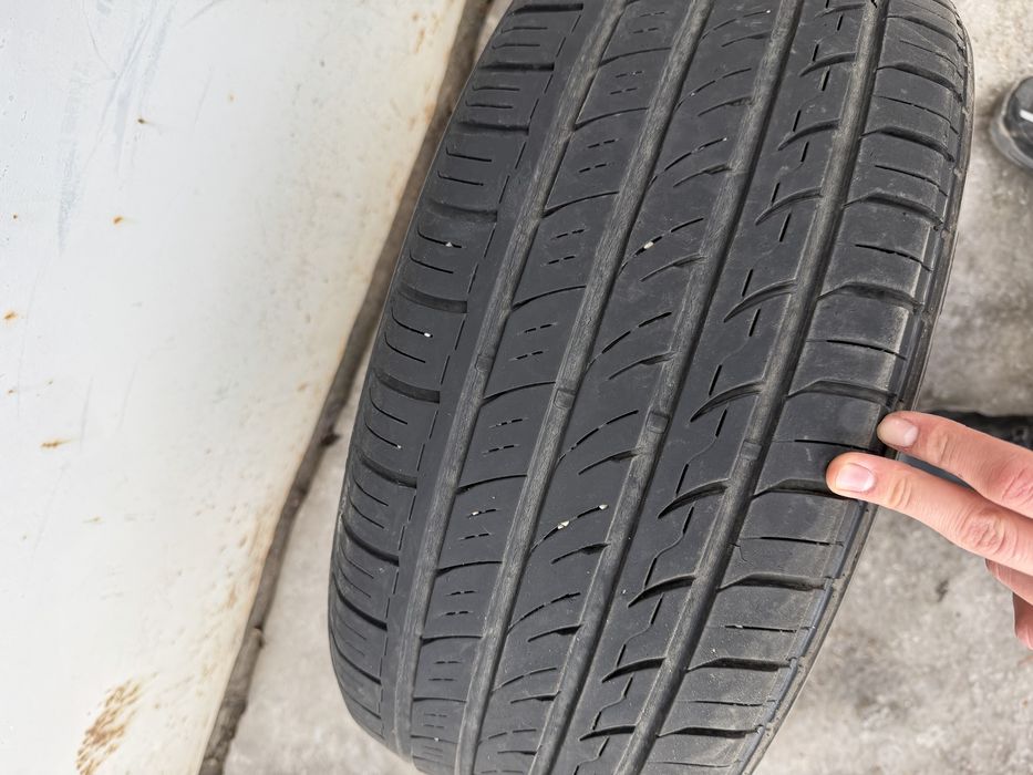 Продам резину 205/50r16