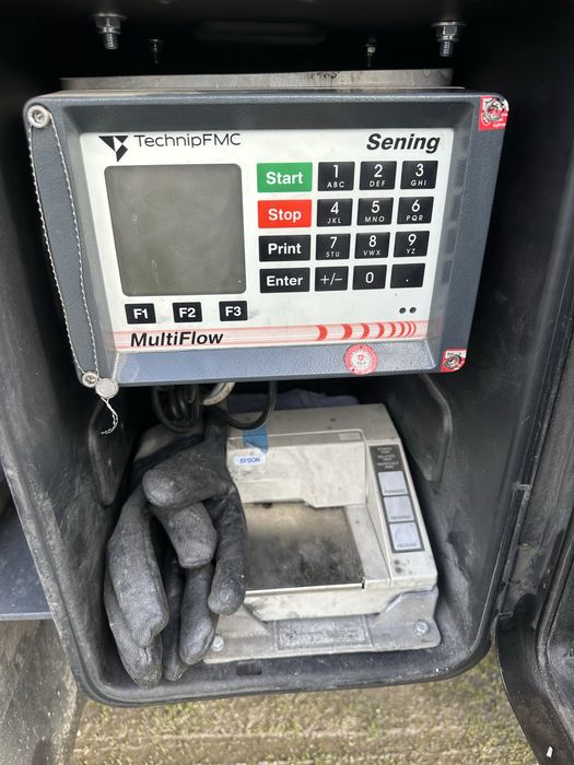 Kassbohrer STB - Cisterna ADR - Produse Petroliere - 4 compartimente
