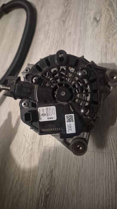 Vand alternator renault 1.0benzina