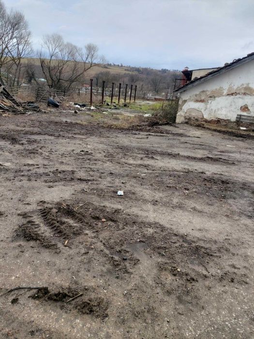 Давам под наем цех и гатер