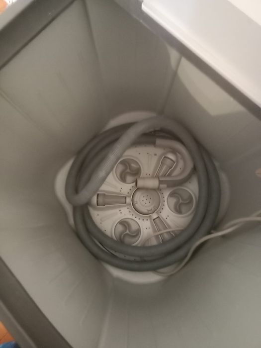 Продам стиральный машинку полуавтомат