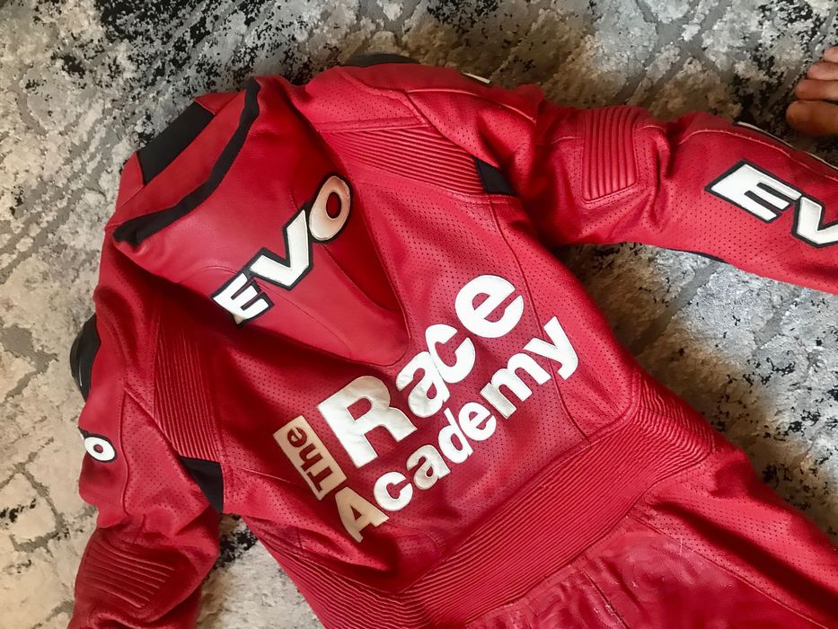 Дамски мото екип