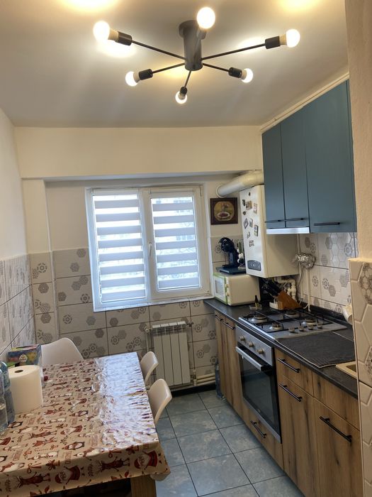 Apartament cu 3 camere