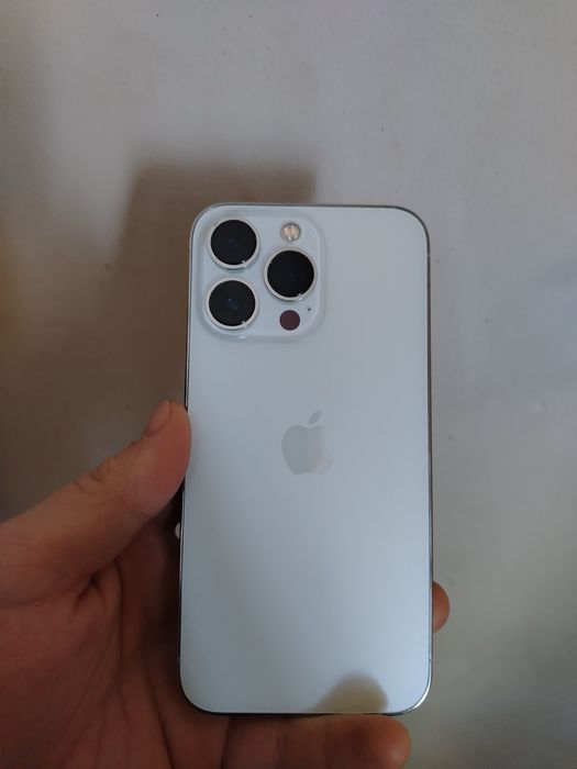 Iphone 13 pro kafolati bilan