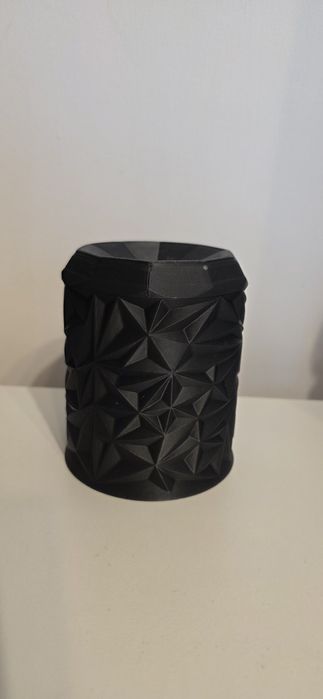 Scrumniera pentru IQos si tigarete electronice