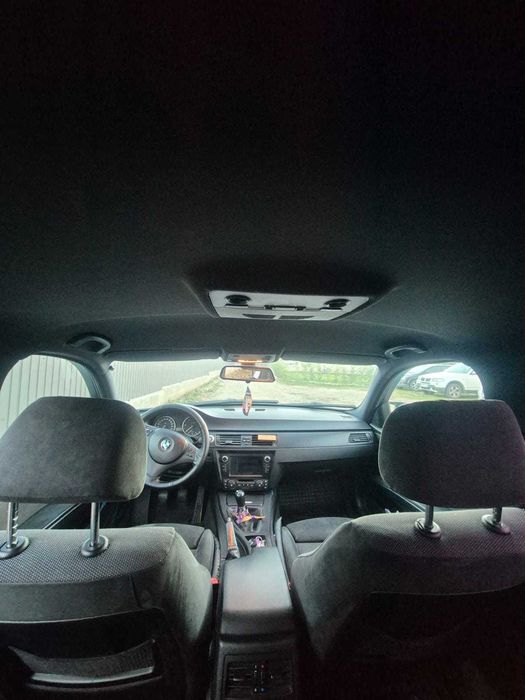 Bmw seria 3  e90 320d pachetM