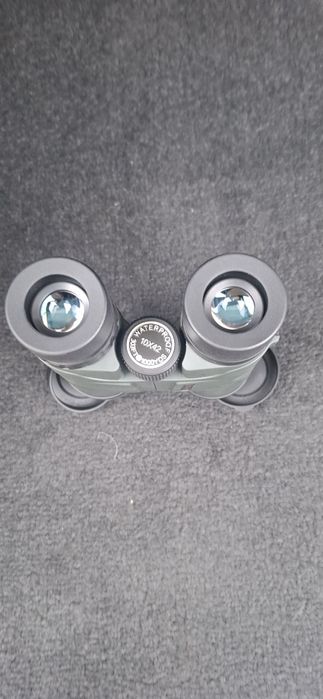 Vînd binoclu 4k nou