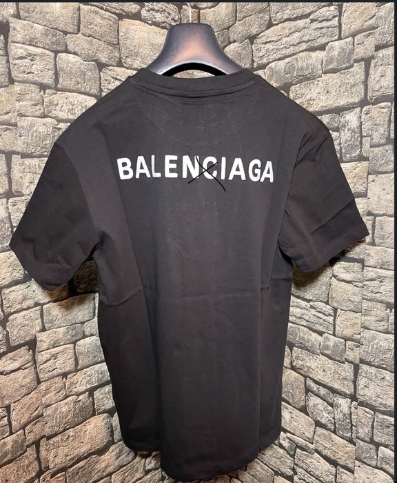 Черна тениска B*lenciaga