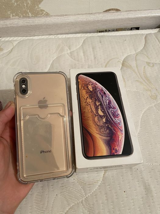 Айфон XS 256гб эмкость 76