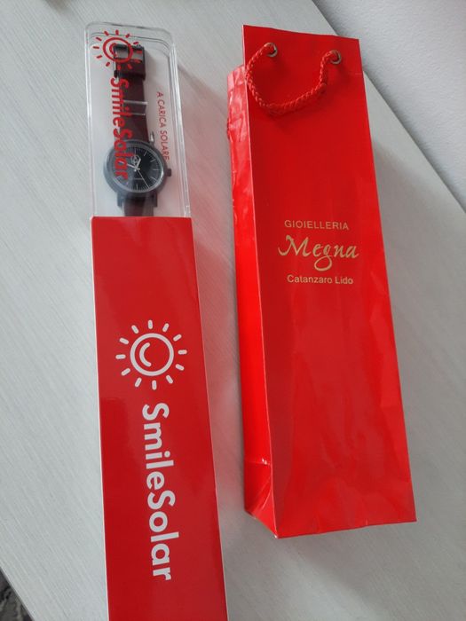 Ceas de mână,Unisex, Q&Q seria SmileSolar, alimentat de Soare