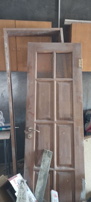 Продам деревянные двери
