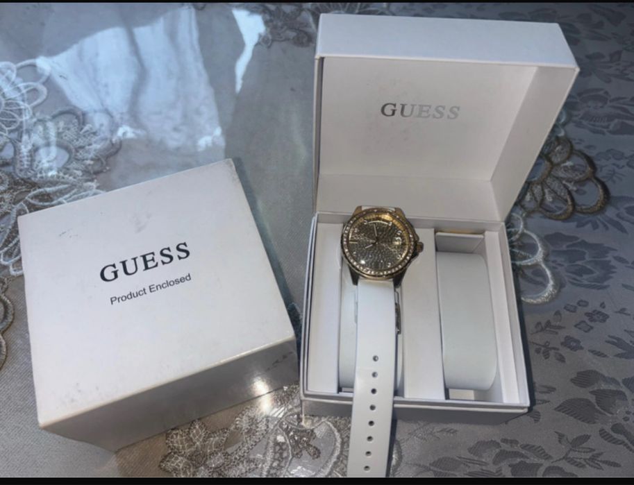 Ceas Guess,in stare excelenta