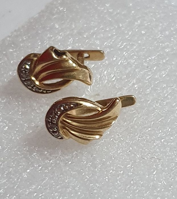 Брилливнтовые   сережки.